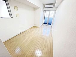 コンフォリア要町 8階ワンルームのリビング/ダイニング