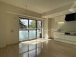 La　gracieuse 4階1LDKのリビング/ダイニング