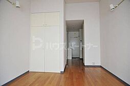 シェ・オークル 205 2階ワンルームのリビング/ダイニング