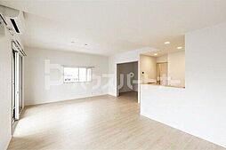 コンフォリア高島平 1-506 5階3LDKのリビング/ダイニング