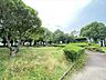 周辺：枇杷島公園県道67号沿いにある緑豊かな公園。隣接して『枇杷島スポーツセンター』があります。遊具が設置されたスペースと広場があり、ボール遊びなども楽しめます。 250m