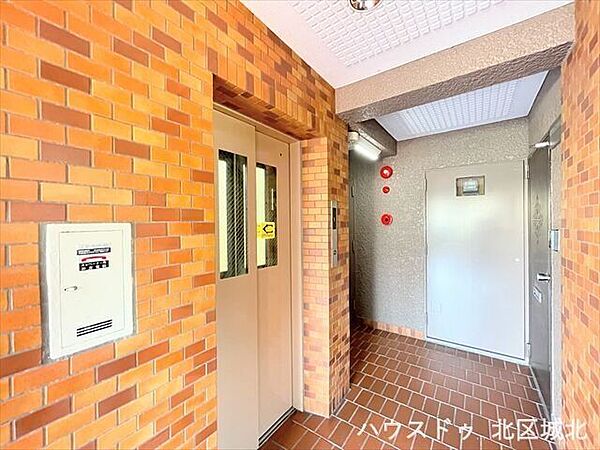 【エレベーター】エレベーターが設置されているので、不便を感じず快適に暮らせます