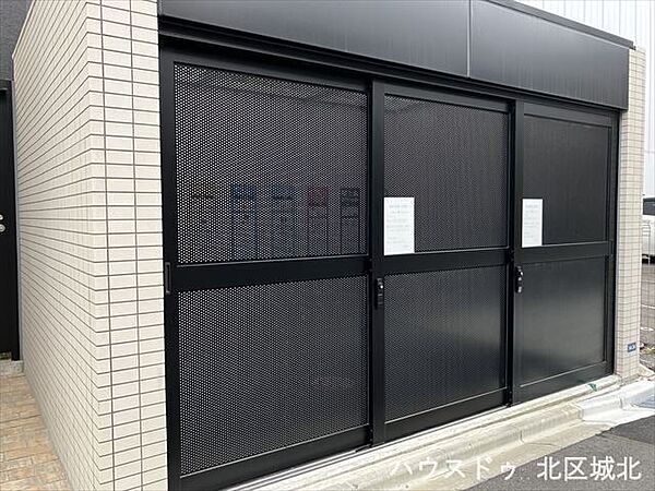 居住者専用のゴミ置場です。