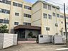 周辺：【名古屋市立北中学校】「自主 創造 敬愛」を校訓に掲げています。 490m