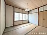 和室：【2階6畳和室】採光の良い和室はのんびりと寛げる空間になっています。