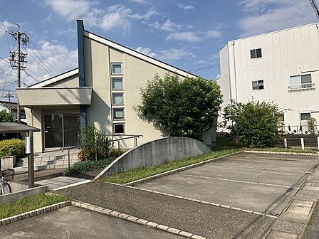 【あおきデンタルクリニック】一般歯科、小児歯科、審美歯科、インプラント治療診療時間:9:30-12:30 午後14:30-19:30休診日:木曜日・日曜日・祝日 430m