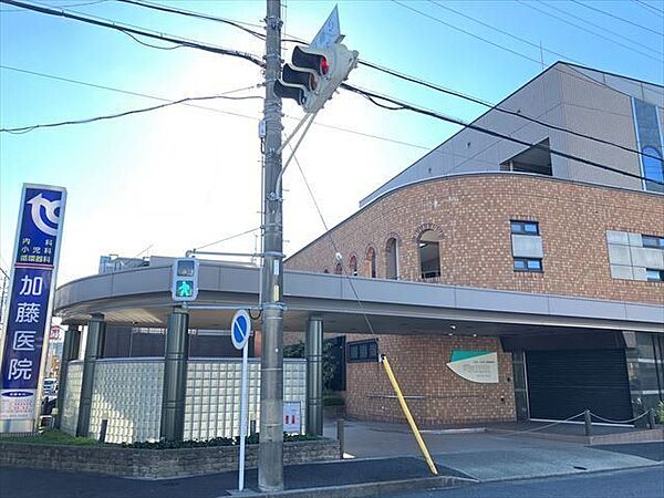 加藤医院【加藤医院】内科、消化器科、循環器科、小児科、放射線科、リハビリテーション科診療時間：9：00-12：00　16：30-19：30休診日：水曜土曜午後、日曜、祝日 300m