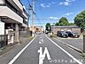 その他：【北側前面道路】幅員約5.4ｍ前面道路。道幅が広すぎると交通量が増えてしまうのも心配ですので、これぐらいが理想的な道幅なのかもしれませんね。