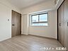 洋室：【5.1帖洋室】明るく収納も備えられた洋室。寝室や子ども部屋として使いやすい一室です。