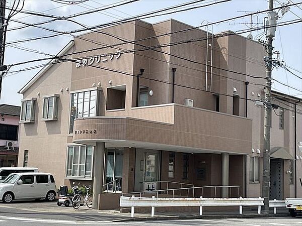 【康友クリニック】内科・脳神経外科のクリニック。休診日：木曜午後、土曜午後、日曜、祝日※臨時休診あり 400m