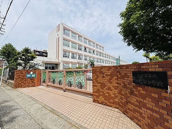 【大野木小学校】〈学校経営目標〉学びたい、みんなに会いたい、明日も行きたい学校づくり教育目標・進んでする子・思いやりのある子・けんこうな子 230m