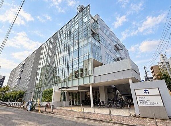 【西区役所】開庁時間：月曜日から金曜日午前8時45分から午後5時15分まで休日・祝日・年末年始を除く市バス「西区役所」下車　徒歩2分地下鉄鶴舞線「浄心」駅　4番出口　徒歩3分 200m