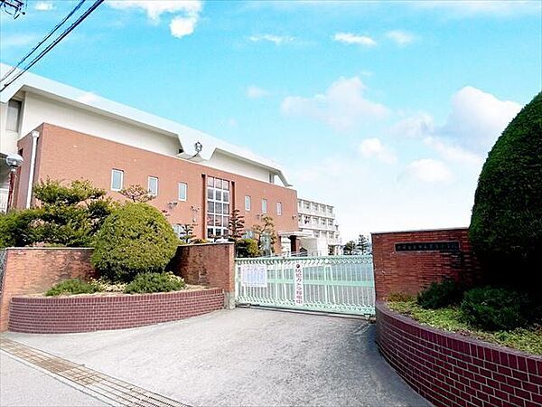 【北名古屋市立栗島小学校】 840m
