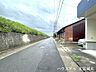 その他：【北側前面道路】幅員約6ｍ前面道路。車の出し入れもゆったりと行えます。
