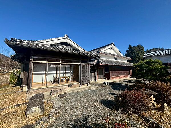 外観：328000571348