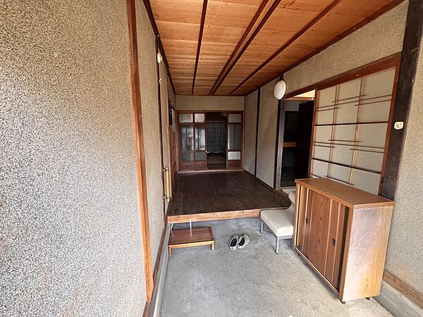 玄関