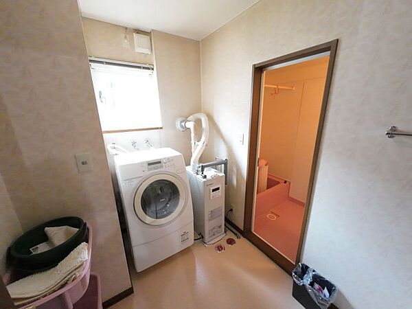 detached 北海道千歳市栄町２丁目
地図を見る