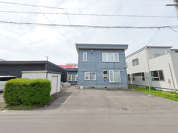 detached 北海道千歳市栄町２丁目
地図を見る
