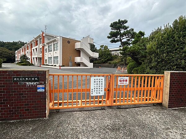 日進市立東小学校（1702m）