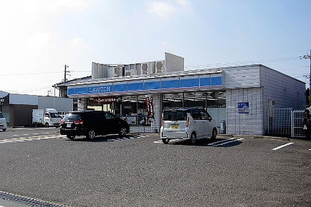 【コンビニエンスストア】ローソン　和泉伏屋町店まで550ｍ