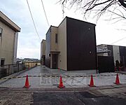西向日駅より徒歩20分 築12年4ヶ月の賃貸物件