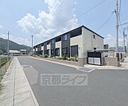 八木駅より徒歩3分 2階 築2年1ヶ月の賃貸物件