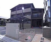 カーレッジ桂 3階 築14年の賃貸物件