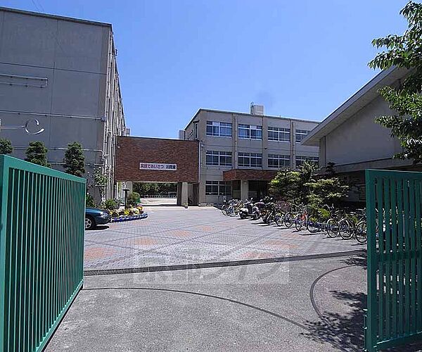 画像7:川岡東小学校まで650m 活気のある小学校
