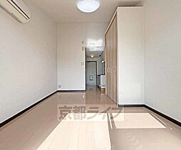 阪急京都本線 大宮駅 徒歩5分の賃貸マンション 4階ワンルームのリビング/ダイニング