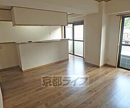 阪急嵐山線 松尾大社駅 徒歩3分の賃貸マンション 3階3LDKのリビング/ダイニング