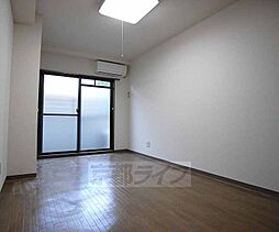 京阪本線 伏見稲荷駅 徒歩9分の賃貸マンション 3階1Kのリビング/ダイニング