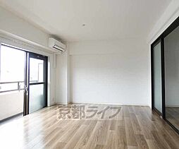 京阪本線 丹波橋駅 徒歩7分の賃貸マンション 3階1DKのリビング/ダイニング