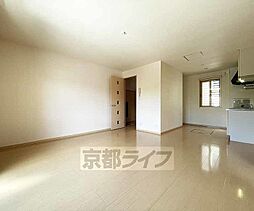 パストラル西向日 102 1階2LDKのリビング/ダイニング