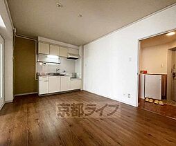 メゾンドール東条 3階2LDKのリビング/ダイニング