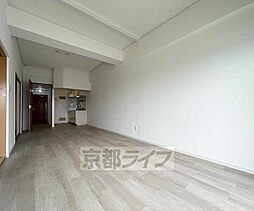 アサワハイツ 4階2LDKのリビング/ダイニング