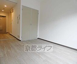 近鉄京都線 伏見駅 徒歩5分の賃貸マンション 1階1Kのリビング/ダイニング