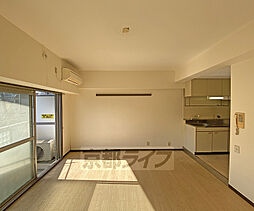 京都地下鉄東西線 太秦天神川駅 徒歩3分の賃貸マンション 2階1Kのリビング/ダイニング