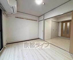 京都市営烏丸線 烏丸御池駅 徒歩2分の賃貸マンション 4階2Kのリビング/ダイニング