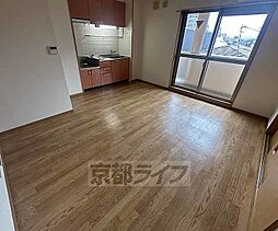 京都市営烏丸線 烏丸御池駅 徒歩7分の賃貸マンション 3階2LDKのリビング/ダイニング