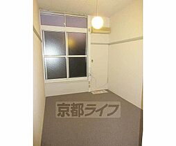 京都地下鉄東西線 石田駅 徒歩8分の賃貸アパート 1階1Kのリビング/ダイニング