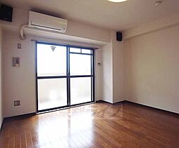 阪急京都本線 西院駅 徒歩5分の賃貸マンション 4階1Kのリビング/ダイニング