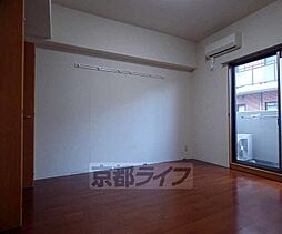 京都市営烏丸線 四条駅 徒歩10分の賃貸マンション 1階1Kのリビング/ダイニング