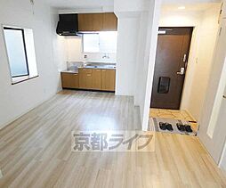 近鉄京都線 近鉄丹波橋駅 徒歩2分の賃貸マンション 1階2DKのリビング/ダイニング