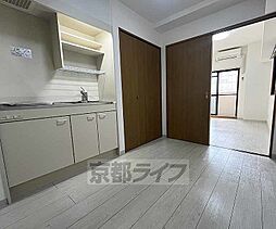 エスリード四条河原町 701 7階1DKのリビング/ダイニング