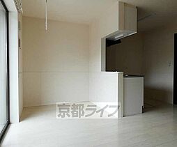 クオリア参番館 1階1LDKのリビング/ダイニング