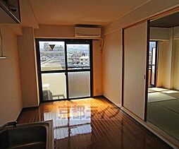 阪急嵐山線 上桂駅 徒歩12分の賃貸マンション 4階2DKのリビング/ダイニング