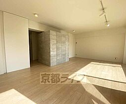 メゾネット水無瀬 1階4LDKのリビング/ダイニング