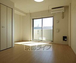 ベルウエスト 1階1DKのリビング/ダイニング