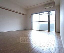 近鉄京都線 伏見駅 徒歩3分の賃貸マンション 5階1Kのリビング/ダイニング