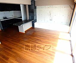 京都市営烏丸線 丸太町駅 徒歩4分の賃貸マンション 5階2LDKのリビング/ダイニング